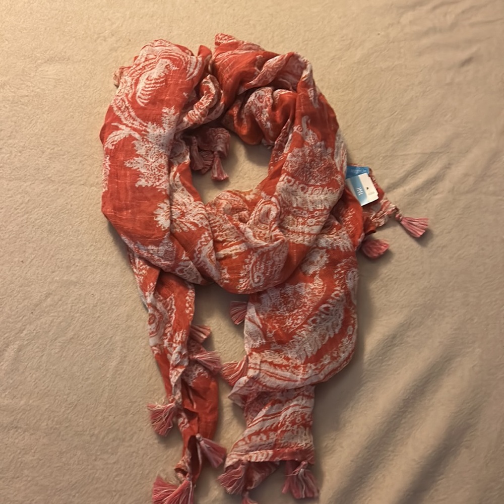 J. McLaughlin Coral/White Pattern Scarf